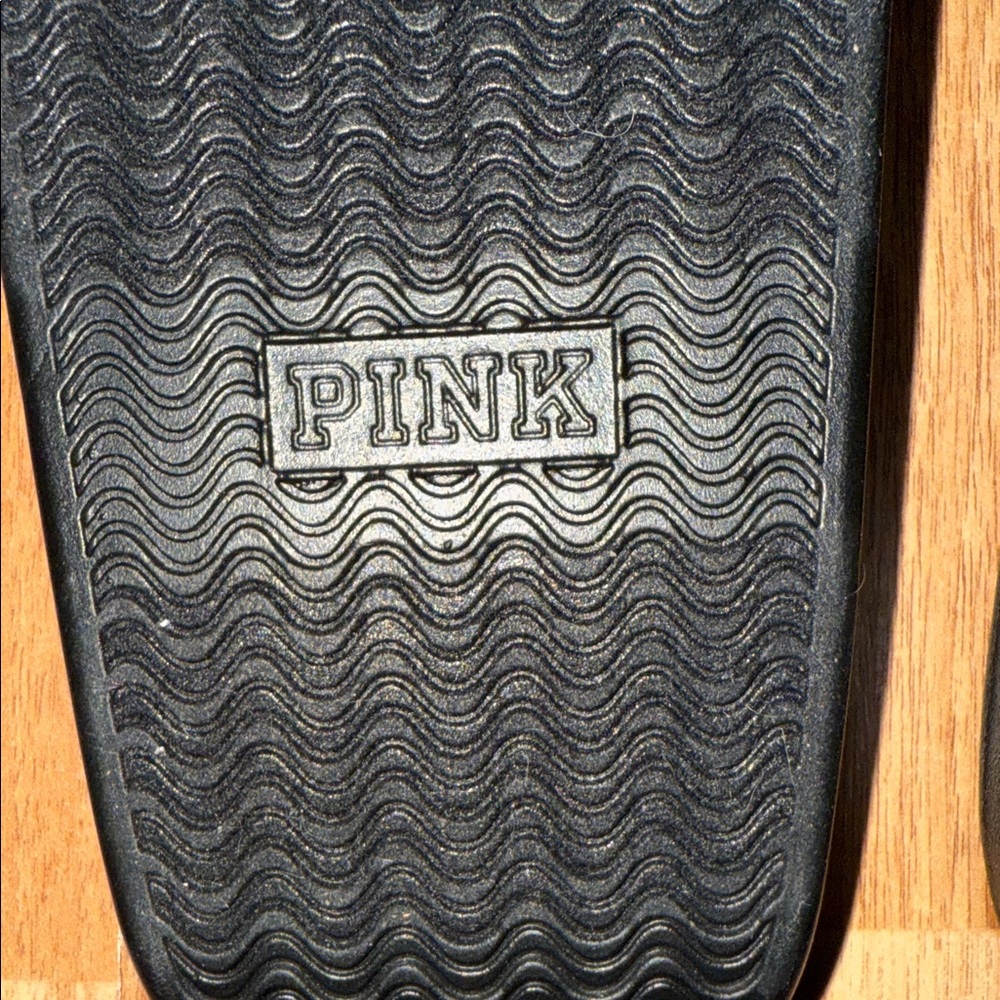 VS PINK Black Slide Sandals - Picture 4 of 4